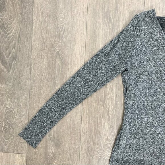 Urban Outfitters Project Social T Debbie Top Knit V-Neck Long Sleeve Gray XS - Picture 8 of 13